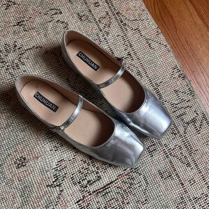Women's Silver Mary Jane Shoes